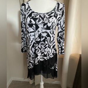 Cupio long tunic EUC